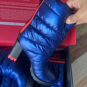 Naturalizer quilted boots with legwarmers for a stylish look!